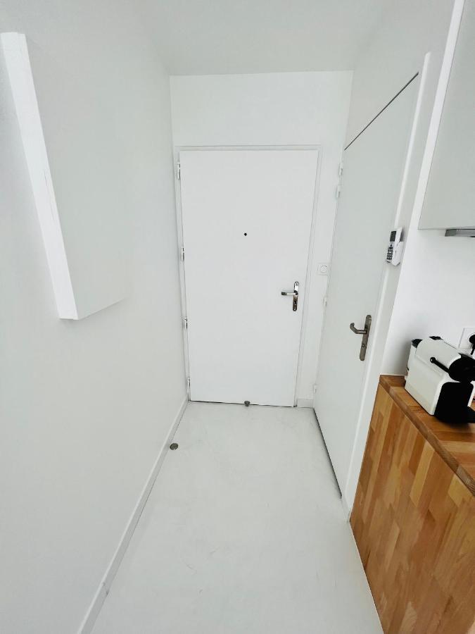 Appart. Avec Grande Terrasse Vue Ocean Apartment Saint-Gilles-les-Bains Exterior photo